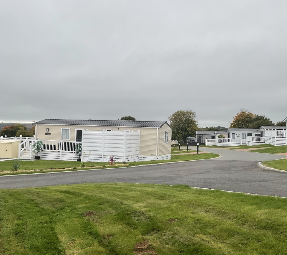 view of caravans at Meadow Lakes holiday park