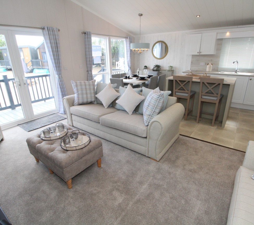 Swift Edmonton Lodge 2023 open plan living area